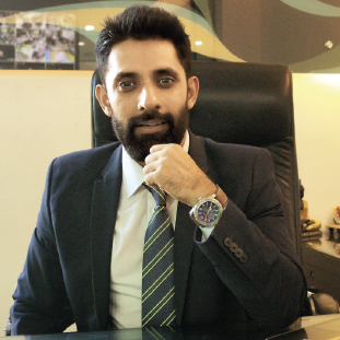 Amit Kapoor, Managing Director Amit Kapoor, Managing Director